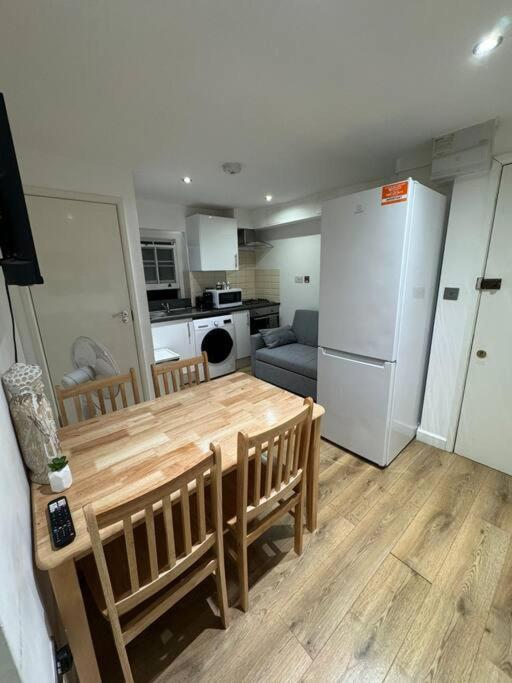 Cozy Apartment - 5 Min From Camden Market Hw7 Londres Exterior foto